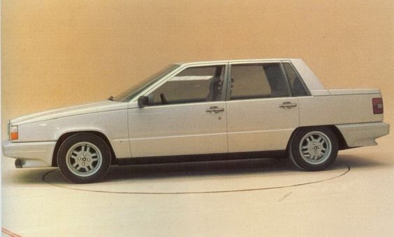 1985 . Volvo 850 ptototype