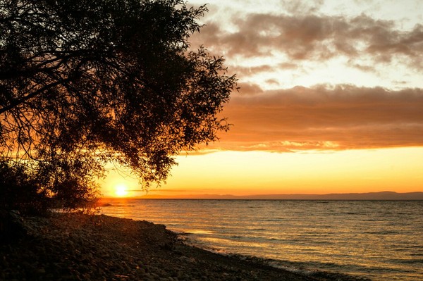 Закат на Байкале