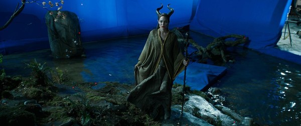 Special effects of the film Maleficent - Movies, Maleficent, Special effects, Angelina Jolie, Elle Fanning, , Juno Temple, Before and after VFX, Longpost