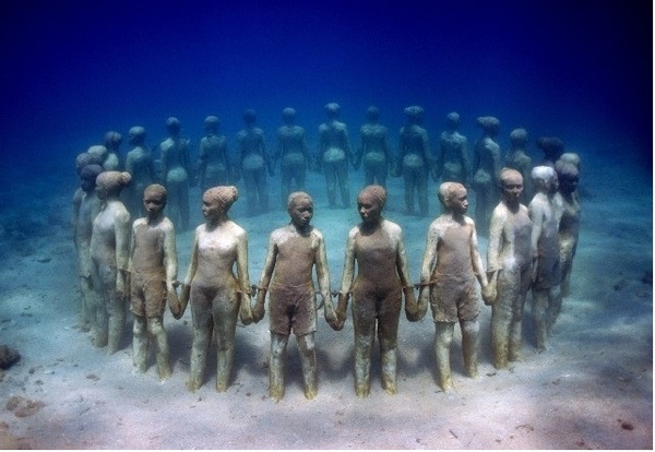 people underwater... - , , Cancun, Mexico, Sculpture, Longpost, Video