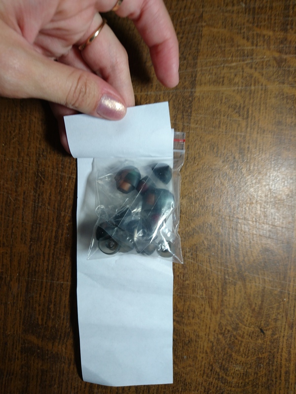 Êëèåíòîðèåíòèðîâàííîñòü Sennheiser. Íàóøíèêè, Êëèåíòîîðèåíòèðîâàííîñòü, Ñåðâèñ, Sennheiser, Òåã, Äëèííîïîñò