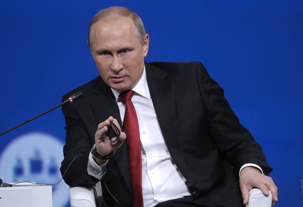 Putin shared with Oliver Stone his vision of the problems of the opposition in Russia - Politics, Russia, The television, media, Vladimir Putin, Oliver Stone, Showtime, Interfax, Media and press