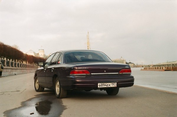 The buckets are rolling! - My, Auto, Retro, Ford Crown Victoria, The photo, Film, Saint Petersburg, Longpost