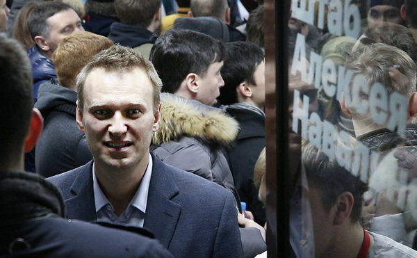 The media spoke about the beginning of the study in the Kremlin of the attitude of Russians to Navalny - Survey, Politics, Politicians, news, Dmitry Medvedev, Alexey Navalny, Yekaterinburg, Kremlin, Longpost