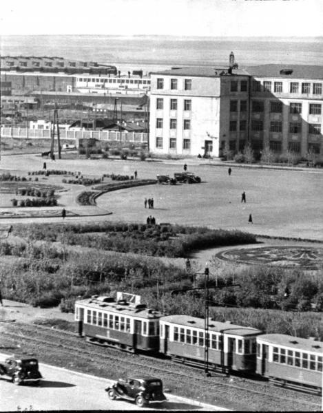 Club History of Magnitogorsk - Magnitogorsk, Old photo, Tram, Square, Metallurgy, Metallurgist, Real life story