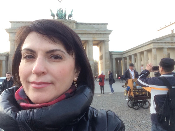 This is where my dentist has been - Berlin, Reichstag, Brandenburg Gate, Not photoshop, It takes your breath away, Longpost