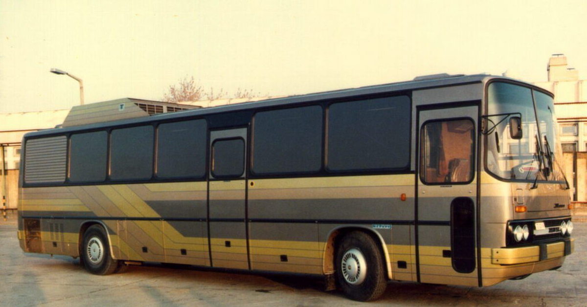 Продам автобус. Ikarus 250 SL. Икарус экскурсионный автобус. Икарус 250.60. Икарус 250 сл.