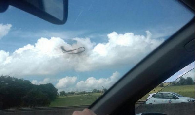 Pictures of the black ring hanging in the sky over the UK - Ring, Great Britain