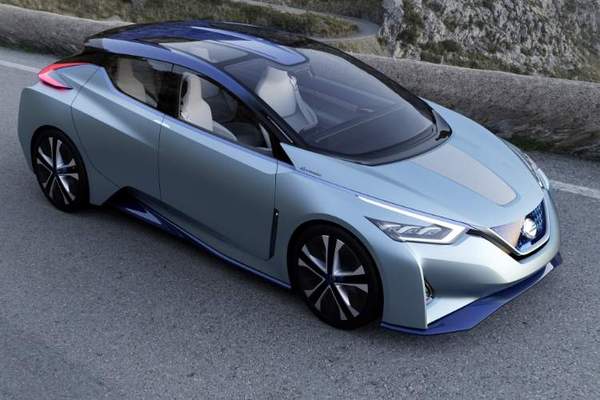 В российские ПДД записали электромобили. А сколько их в России?