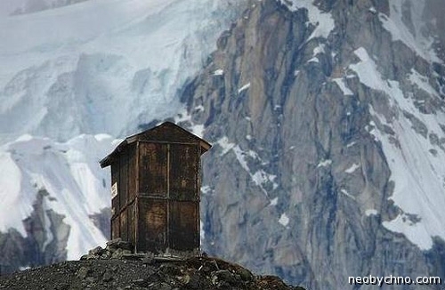 The loneliest toilets on earth. top 10 - Unusual, Toilet, Not mine, Longpost