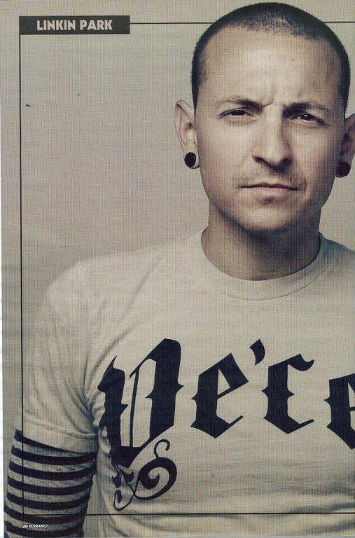Linkin Park lead singer Chester Bennington has committed suicide. - Linkin park, Chester Bennington