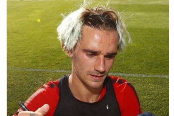 A selection of hairstyles of a famous football player - Brutality, Football, Antoine Griezmann, Longpost