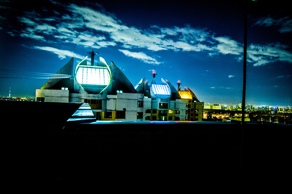 Нужно построить зиккурат