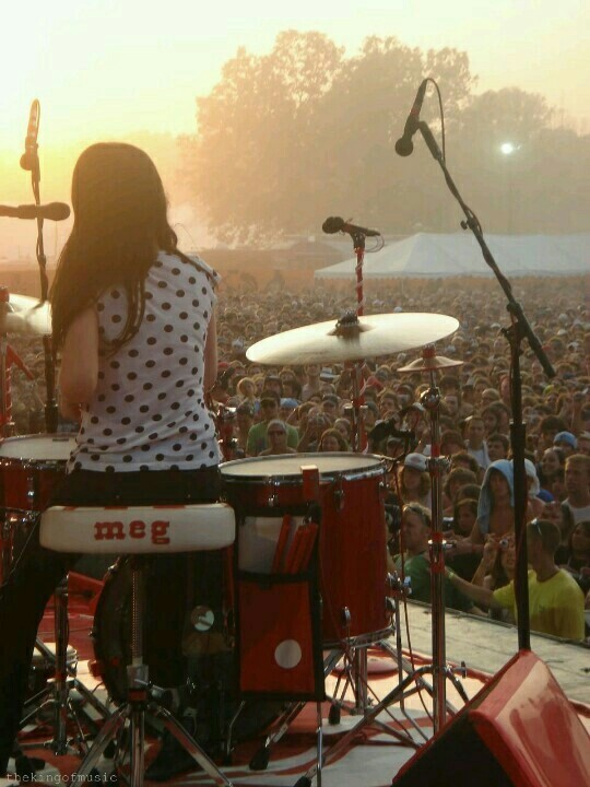 Meg White. Drummer for The White Stripes - The white stripes, Meg White, Longpost