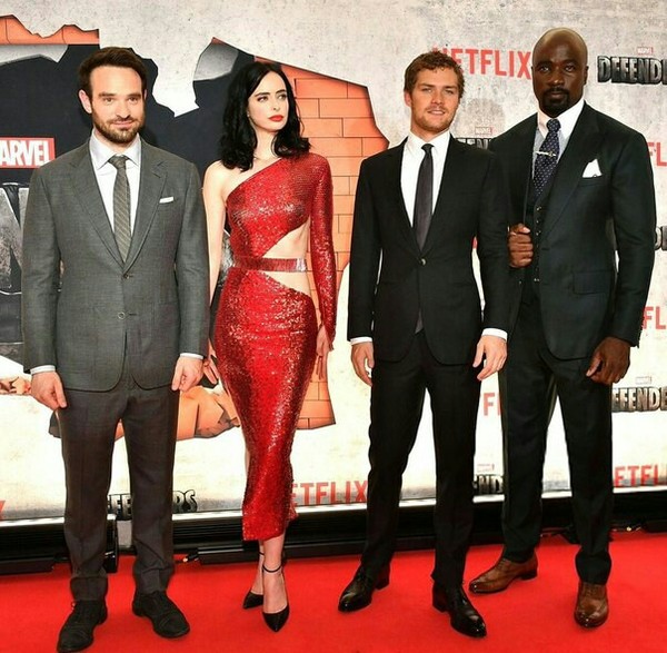 Photo from the premiere of the series The Defenders in New York. - Netflix, 