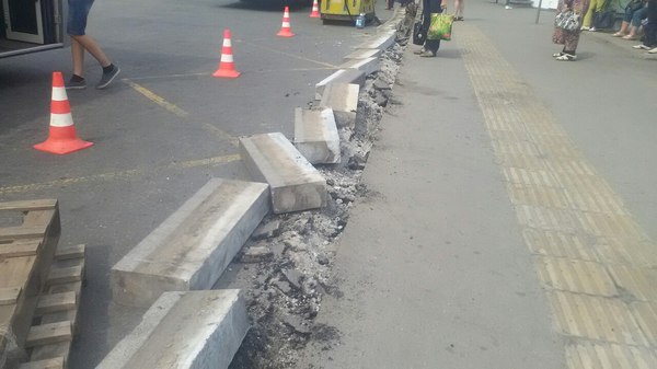 Replacing curbs/curbs in Vladivostok - My, Vladivostok, Corruption, Embezzlement, Border, Longpost