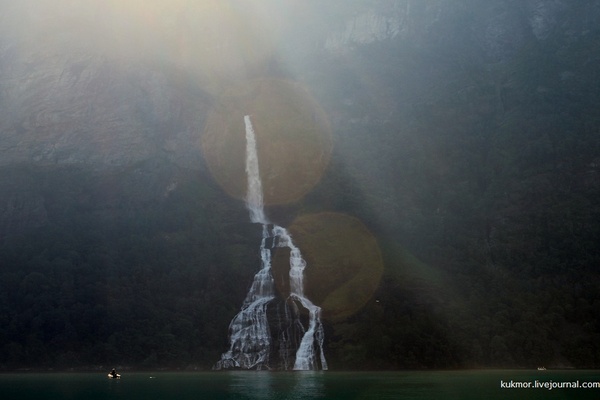 Waterfall - My, Waterfall, Norway, GeirangerFjord, The photo, My, Travels, Nature, Longpost