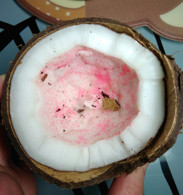 Just pink mold on a coconut - Coconut, My, WTF, Mold