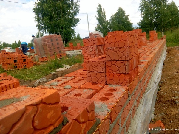 I build my house in 90 days. 15, 16, 17 days. - My, Home construction, Socle, My house, My, The photo, Children, Bricks, Longpost