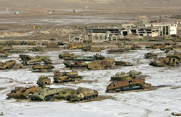 Cemetery of army equipment (Afghanistan, Kabul). - Afghanistan, Cemetery of Machinery, Kabul, Abandoned, A world without people, Longpost