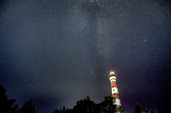 Lighthouse in Osinovets. - My, Ladoga, Ladoga lake, , Osinovec Lighthouse, Milky Way, Stars, Sky, Night, Stars