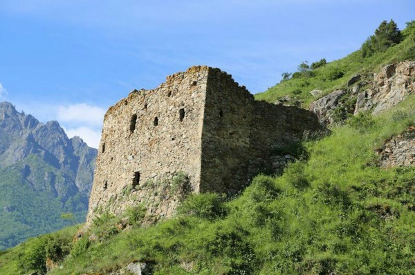 Bolat-Kala fortress (XII-XIII centuries) - Balkaria, Balkars, Alans, Aces, Fortress, Antiquity, Longpost