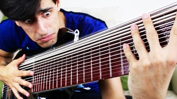 When you played the ukulele and suddenly they gave you a regular guitar - Music, guitar player, Ukulele, Musical instruments, Hello reading tags, Guitar, 