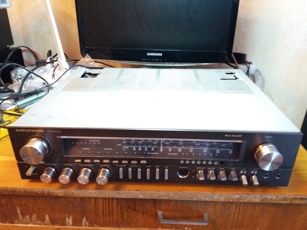   "GRUNDIG R 2000" ,  , , Folk Audio Custom