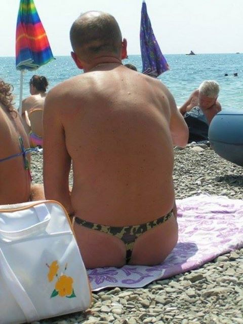 Deep-narrow tactical troops on vacation)) - Humor, Beach, Camouflage, 