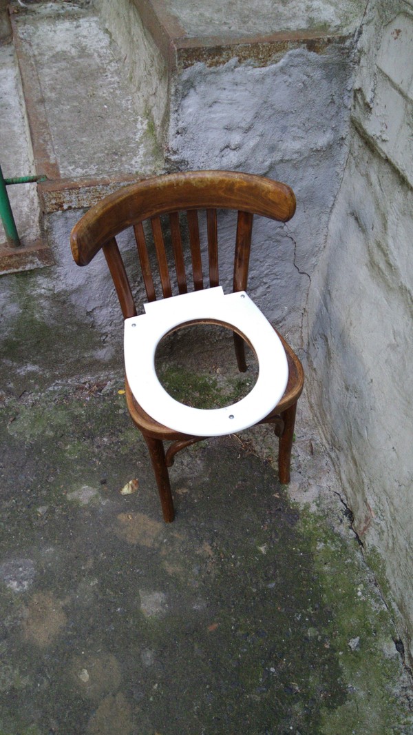 To whom and why? - Chair, Toilet, Near the house, Need