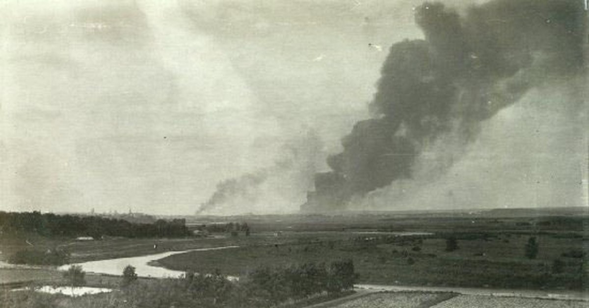 Пороховой завод сегодня. Казанский пороховой завод 1917. Казанский пороховой завод взрыв. Казанский пороховой завод Лукницкий. Пожар на пороховом заводе в Казани в 1917 году.