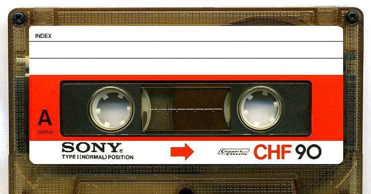 Слушать музыку современные 90. Аудиокассета Sony CHF 90. Кассеты Sony chf90 красные. Компакт кассета Sony. Кассета магнитофонная сони 90.