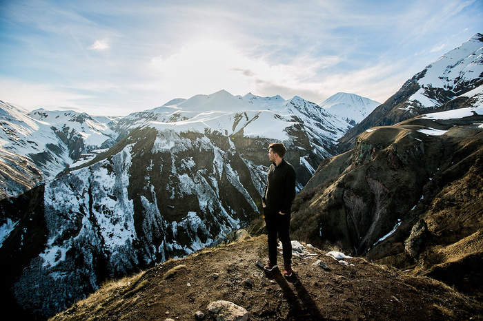 The mountains - The mountains, The photo