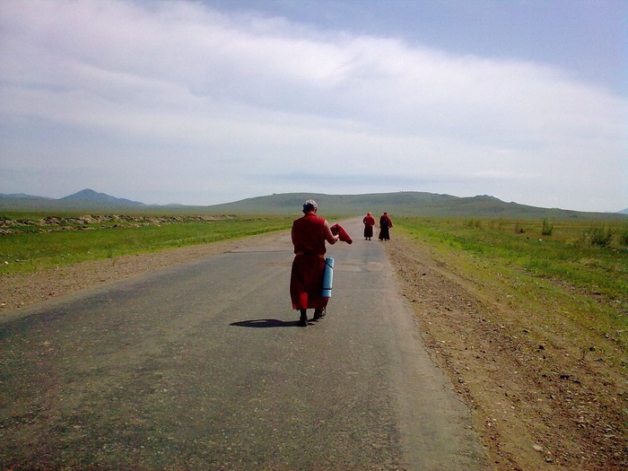 Lamas of the Ivolginsky Datsan during a walking pilgrimage to the Egituysky Datsan - My, My, Buddhism, Llama, Buryatia