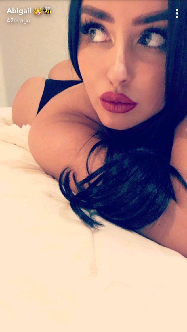 Abigail Ratchford is the most beautiful girl in the WORLD! - Abigail Ratchford, The photo, Selfie, Girls, beauty, Longpost, GIF