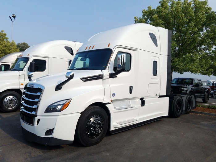 Freightliner Cascadia - My, Freightliner, Track, Tractor, The photo, Prices, Truckers