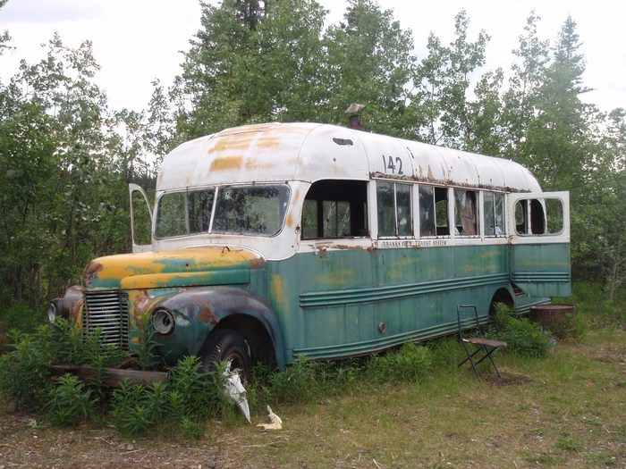 Stampede trail and Bus 142 - Alaska, Movies, Books, Place, Travels, Longpost