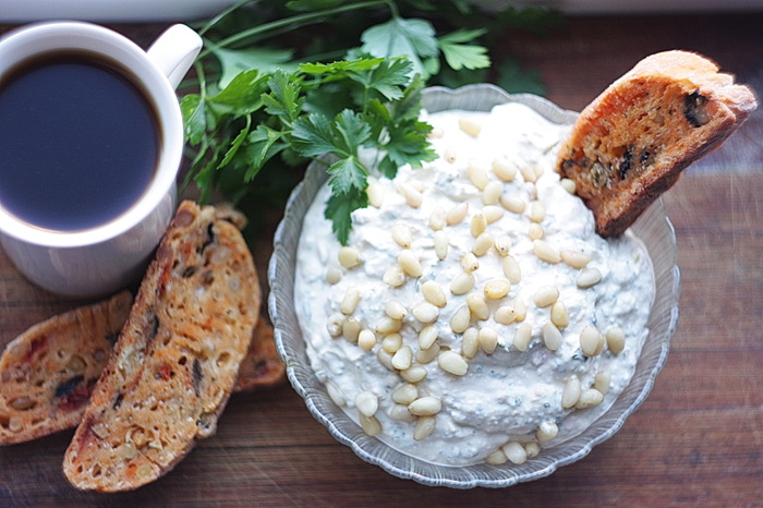 Curd cream with garlic and herbs - My, Food, Recipe, Cottage cheese, 