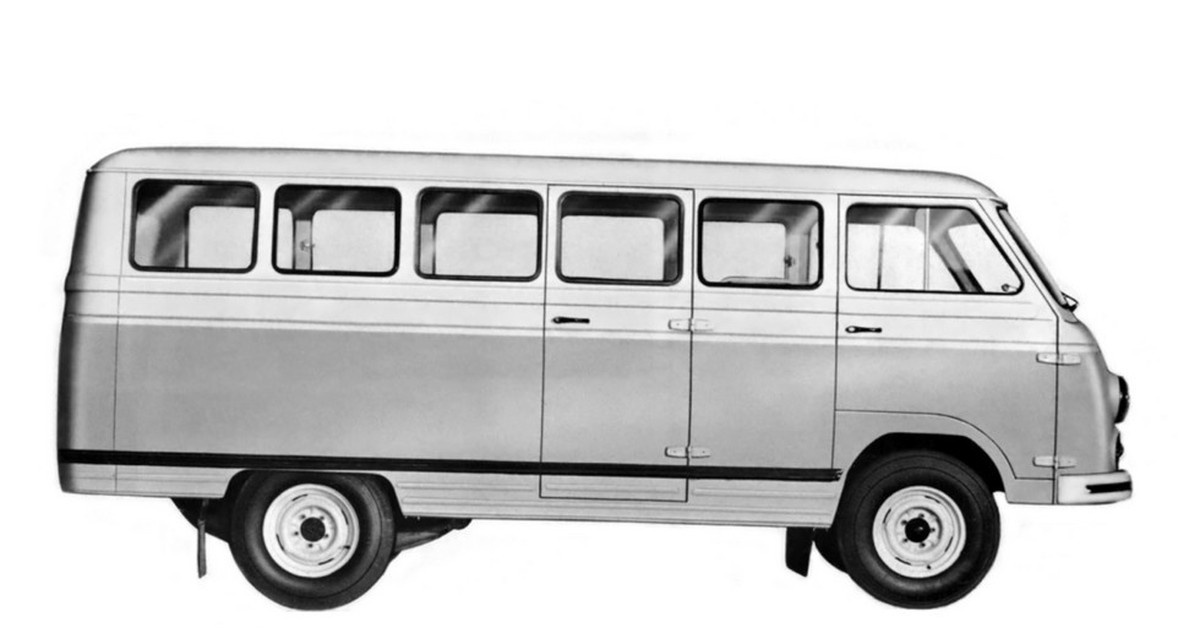 Раф караков вк лист. РАФ-977 микроавтобус. РАФ ЕРАЗ 762. РАФ 977д 1961. Микроавтобус РАФ 1968.