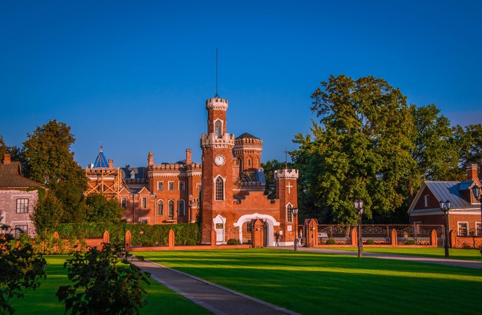 Visiting the princess. Palace in the Central Chernozem region. - Longpost, Voronezh region, My, Architecture, Russia, Story, Travels