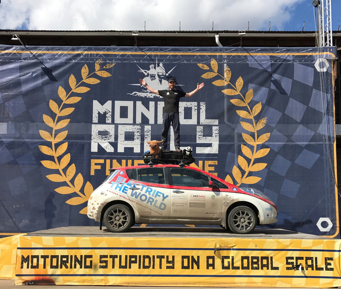 An electric car finished the Mongol Rally for the first time. Nissan Leaf traveled 13,000 km - news, Transport, Electric transport, Electric car, Nissan Leaf, Video, Longpost