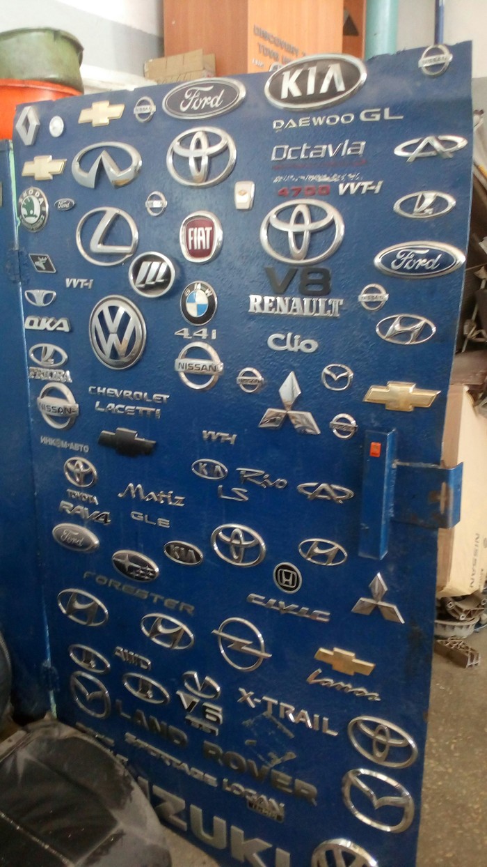 Here is such a collection in one of the car services in Kazan - My, Car service, Collection