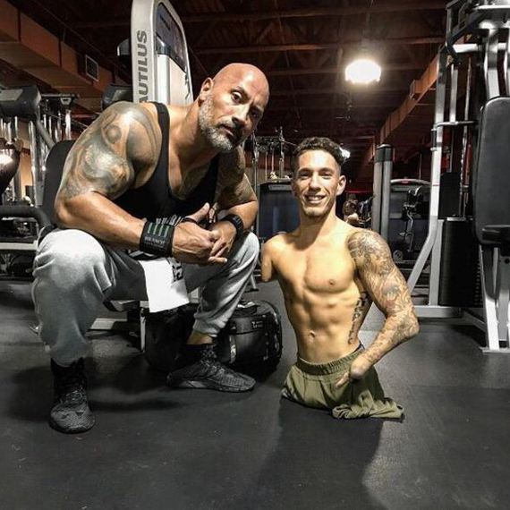 Stuck in textures - Textures, Sport, Dwayne Johnson, The rocks