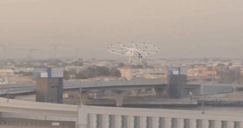 Немецкое аэротакси совершило первый полет в Дубае Новости, Технологии, Аэротакси, Транспорт, Будущее наступило, Гифка, Видео