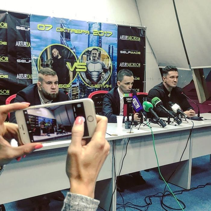 Meeting with journalists of Roman Chetin and VDVshnik who hit the journalist - , Gingerbread man, NTV, Day of the Airborne Forces, , The fight, Press conference