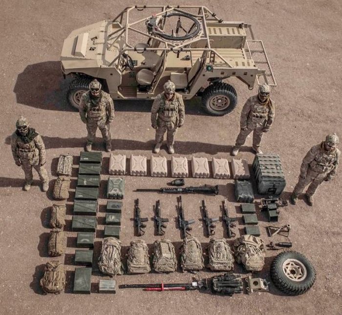 Here's what the elite special forces carry with them - Special Forces, Equipment