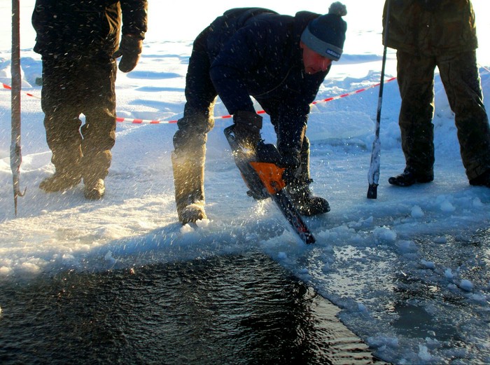 Мороз, солнце, бензопила. Купание в -30° Моржевание, Декабрь, Зимнее плавание, Стишки-порошки, Длиннопост