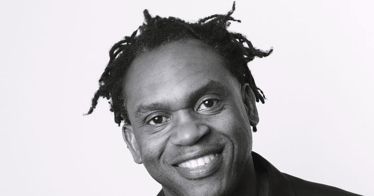 Dr alban no coke перевод. Dr Alban. Джон албан. Албан фото. Доктор албан 90 80.