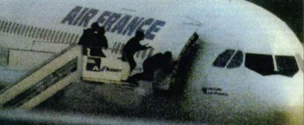 Flight 8969. A300 hijacking in Algiers. - 1994, aircraft hijacking, Air France, , Algeria, France, Longpost