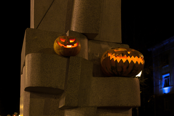 Pumpkins for Halloween in Ufimskaya alley - My, Halloween, Ufa, , Halloween pumpkin, Pumpkin, Longpost